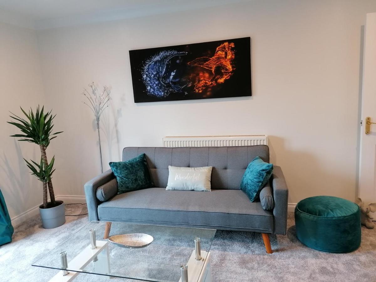 Luxury Modern 2 Bed Apartment, Free Undercroft Parking For 1 Car Southampton Exteriér fotografie