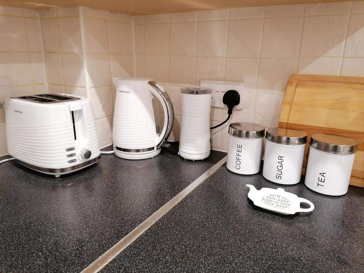 Luxury Modern 2 Bed Apartment, Free Undercroft Parking For 1 Car Southampton Exteriér fotografie